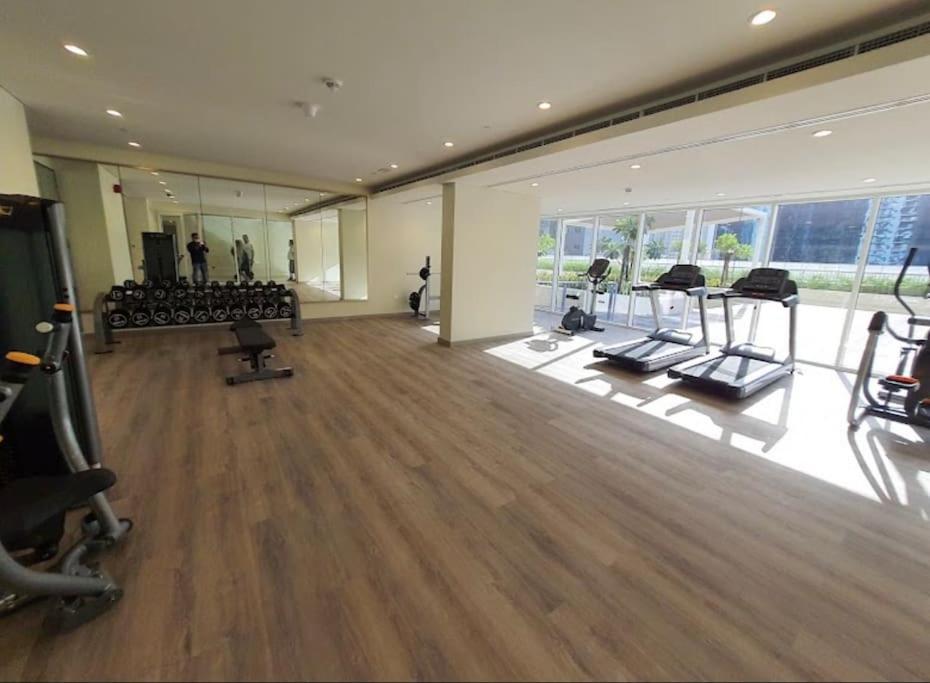 דירות דובאי New Luxury Modern Canal View. מראה חיצוני תמונה
