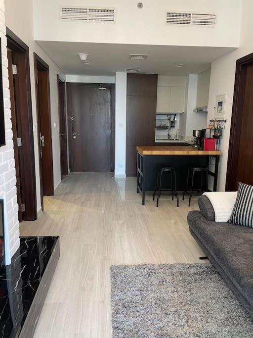 דירות דובאי New Luxury Modern Canal View. מראה חיצוני תמונה