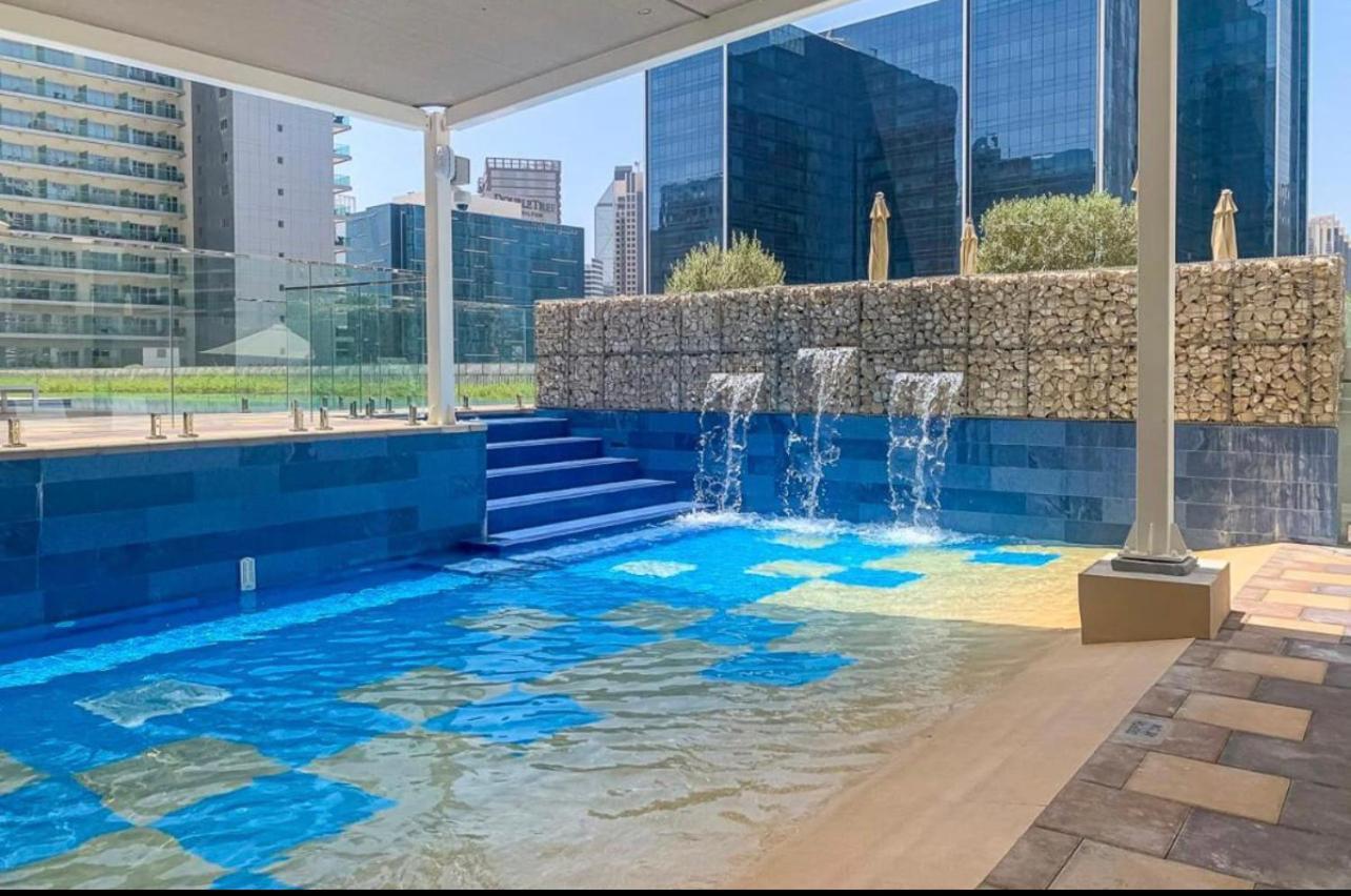 דירות דובאי New Luxury Modern Canal View. מראה חיצוני תמונה